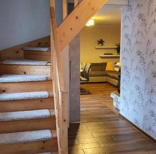 Dom Na Skarpie - Ucieczka Na Wies - Samodzielne Wejscie Na Szyfr, 100m2