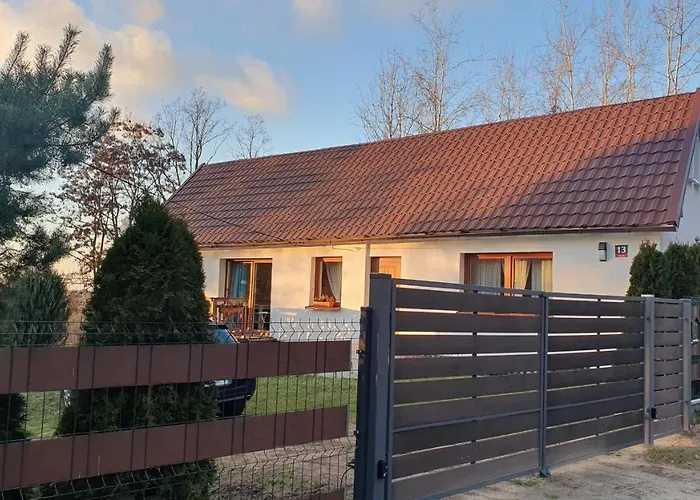 بيت للعطل Dom Na Skarpie - Ucieczka Na Wies - Samodzielne Wejscie Na Szyfr, 100m2 *